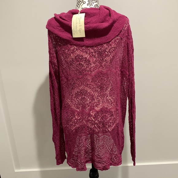 Grace & Lace, purple lace sweater, size: 16 - Picture 2 of 3